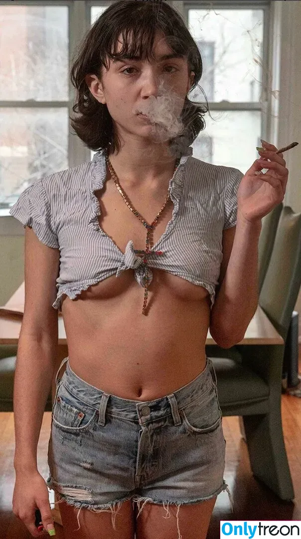 Rowan Blanchard nude photo #0295 (Simp Chat / rowanblanchard)