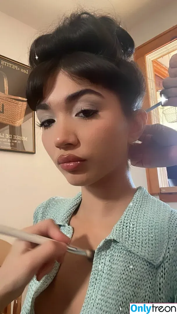 Rowan Blanchard nude photo #0327 (Simp Chat / rowanblanchard)
