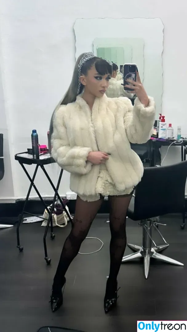 Rowan Blanchard голая photo #0461 (Simp Chat / rowanblanchard)