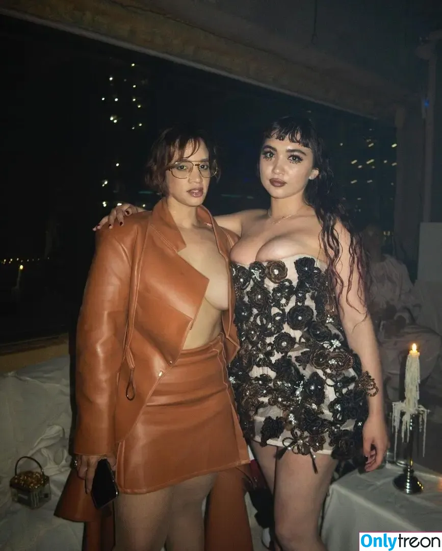 Rowan Blanchard nude photo #0646 (Simp Chat / rowanblanchard)