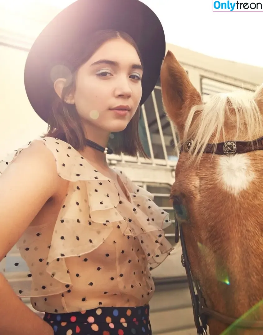 Rowan Blanchard голая photo #0755 (Simp Chat / rowanblanchard)