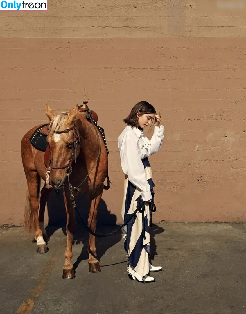 Rowan Blanchard голая photo #0756 (Simp Chat / rowanblanchard)
