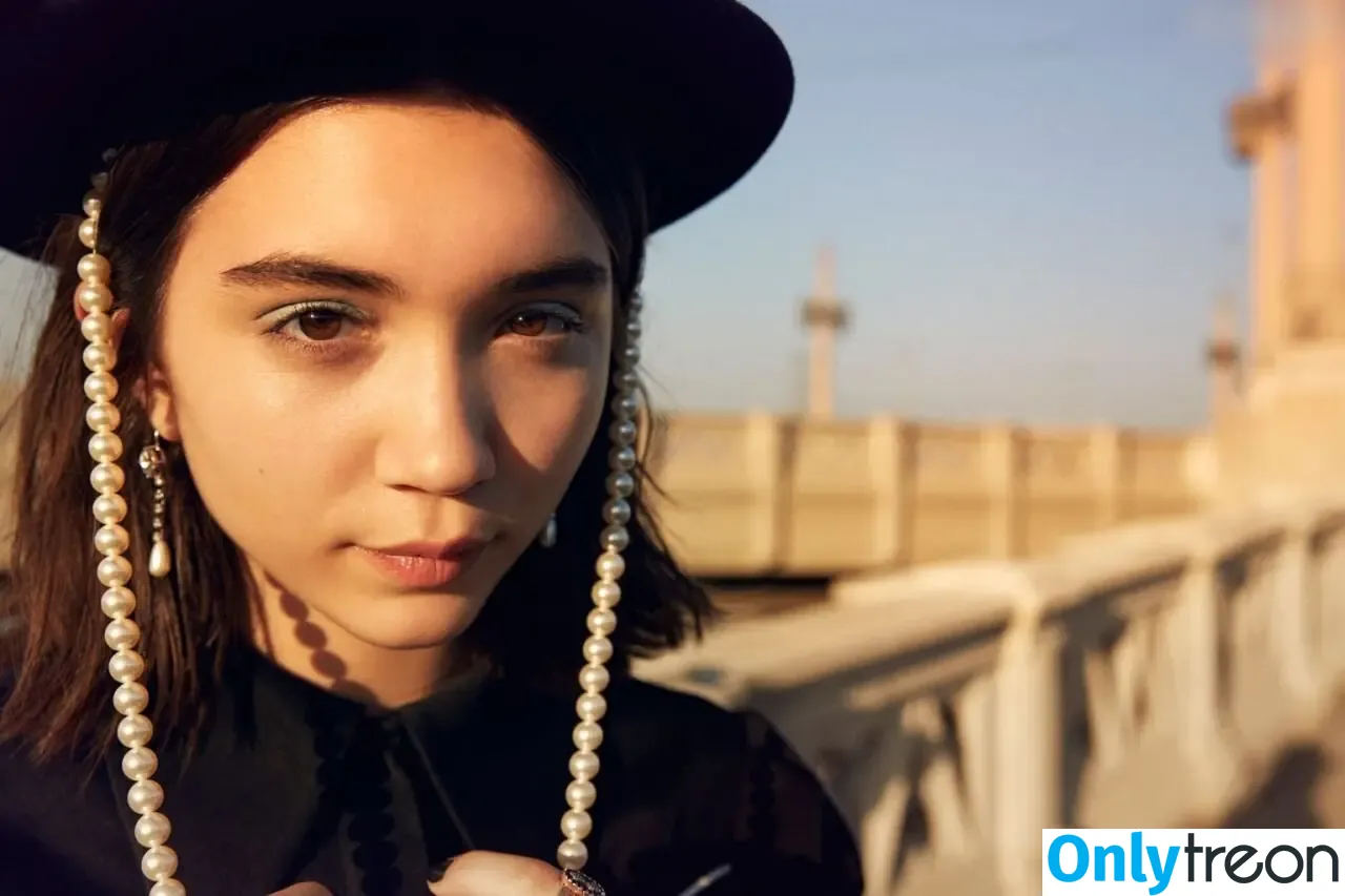 Rowan Blanchard голая photo #0758 (Simp Chat / rowanblanchard)