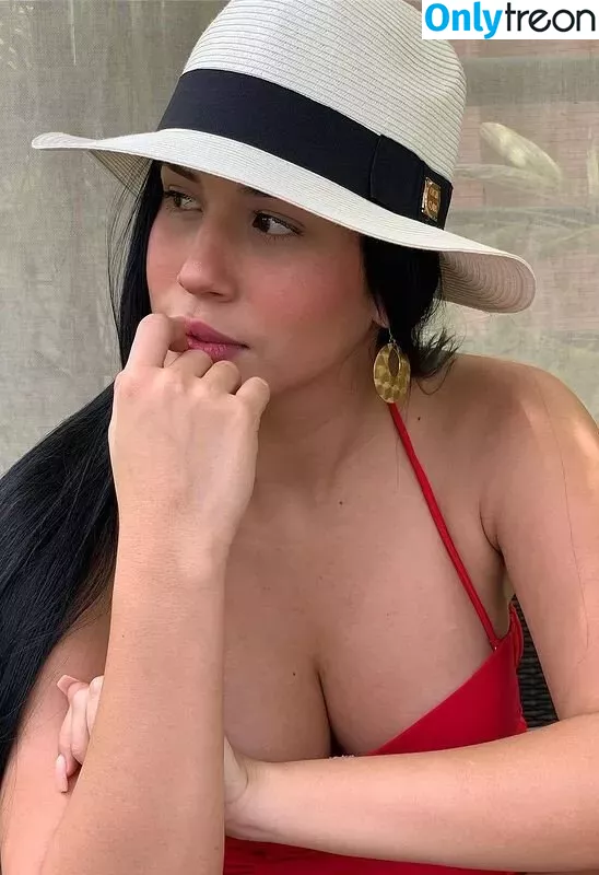Roxana Ventura голая photo #0126 (roxanaventura / roxanaventuraa)