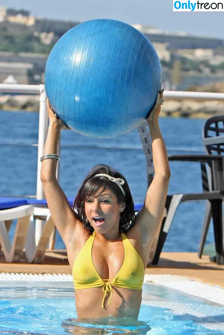 Roxanne Pallett голая photo #0098 (theroxannecarrion)