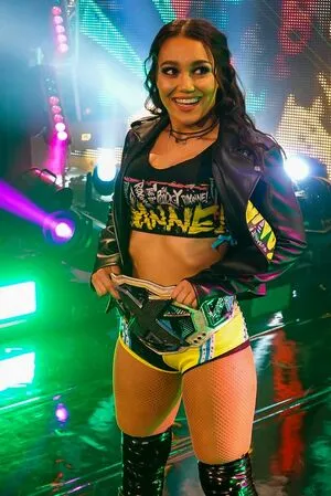 Roxanne Perez / Rok-C - WWE NXT / roxanne_wwe фото голая #0043