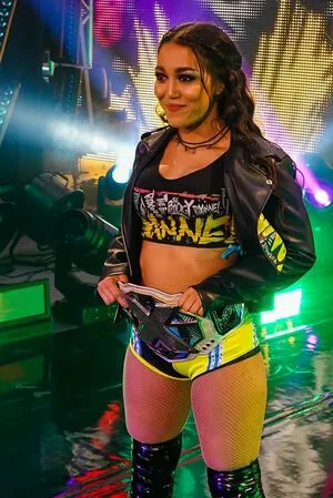 Roxanne Perez / Rok-C - WWE NXT / roxanne_wwe фото голая #0044