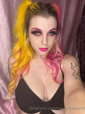 Roxxi Diamond / _roxxidiamond / roxxi-diamond / roxxidiamond nude photo #0060