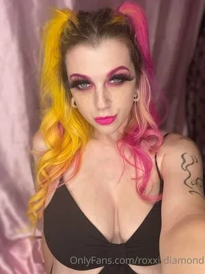 Roxxi Diamond / _roxxidiamond / roxxi-diamond / roxxidiamond nude photo #0061