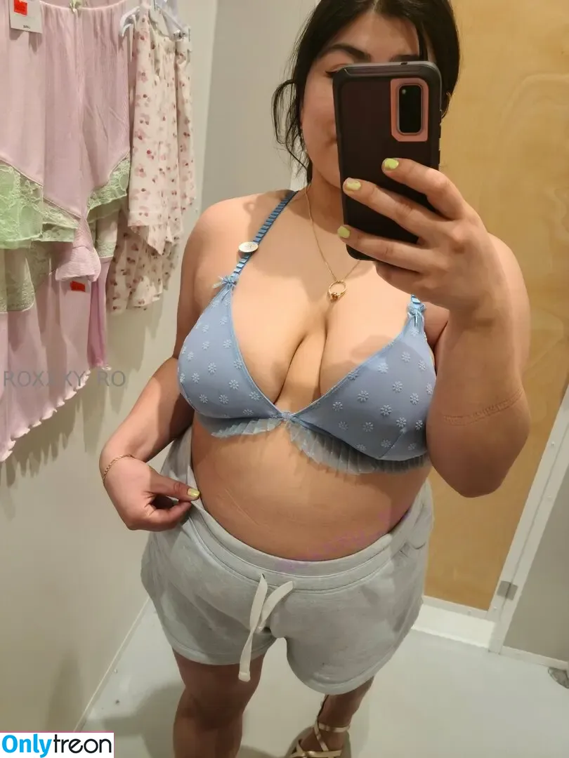 roxxxy_ro nude photo #0036 (roxxy__roxx_)