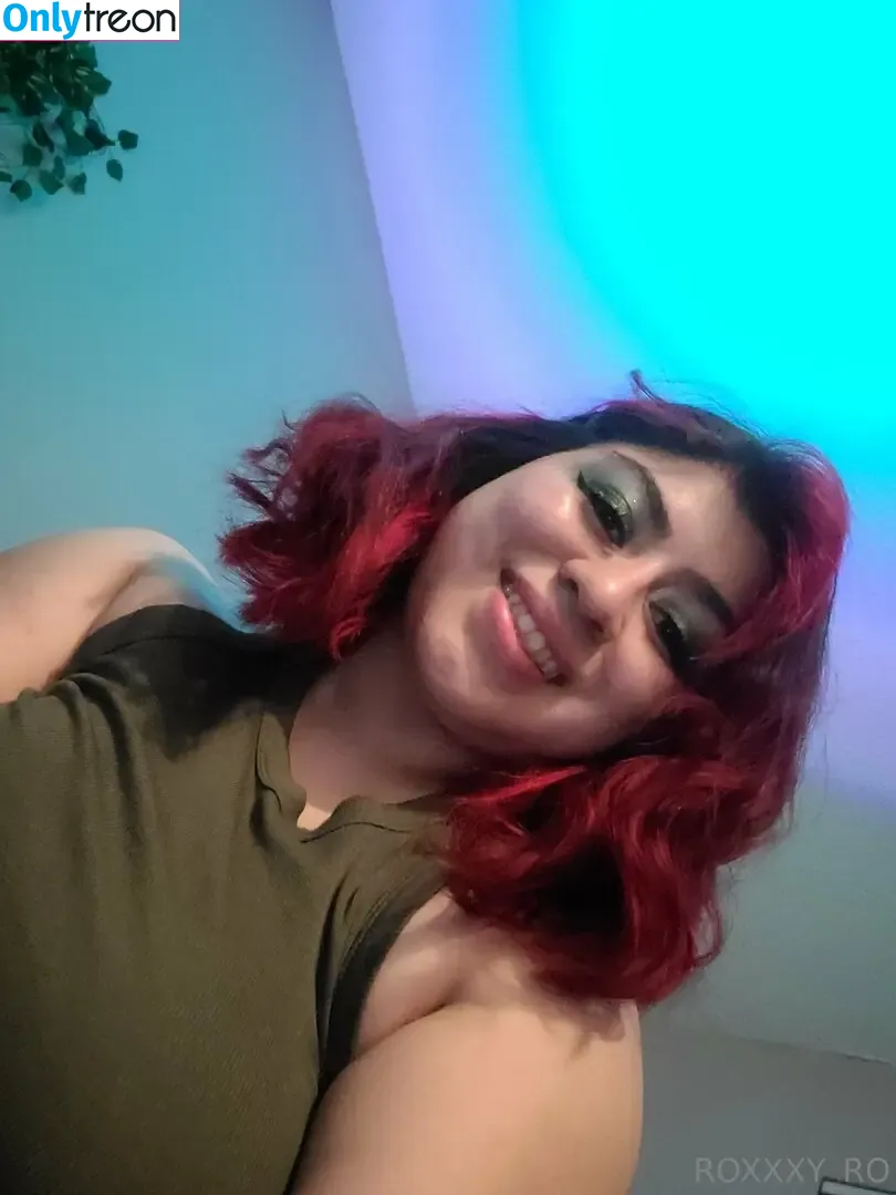 roxxxy_ro nude photo #0077 (roxxy__roxx_)