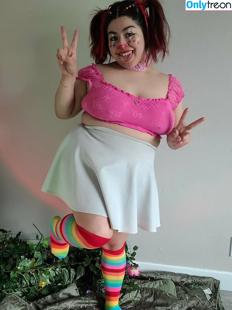 roxxxy_ro nude photo #0099 (roxxy__roxx_)
