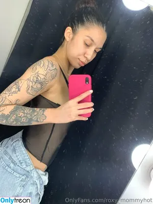  nude photo #0003