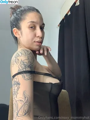 nude photo #0005
