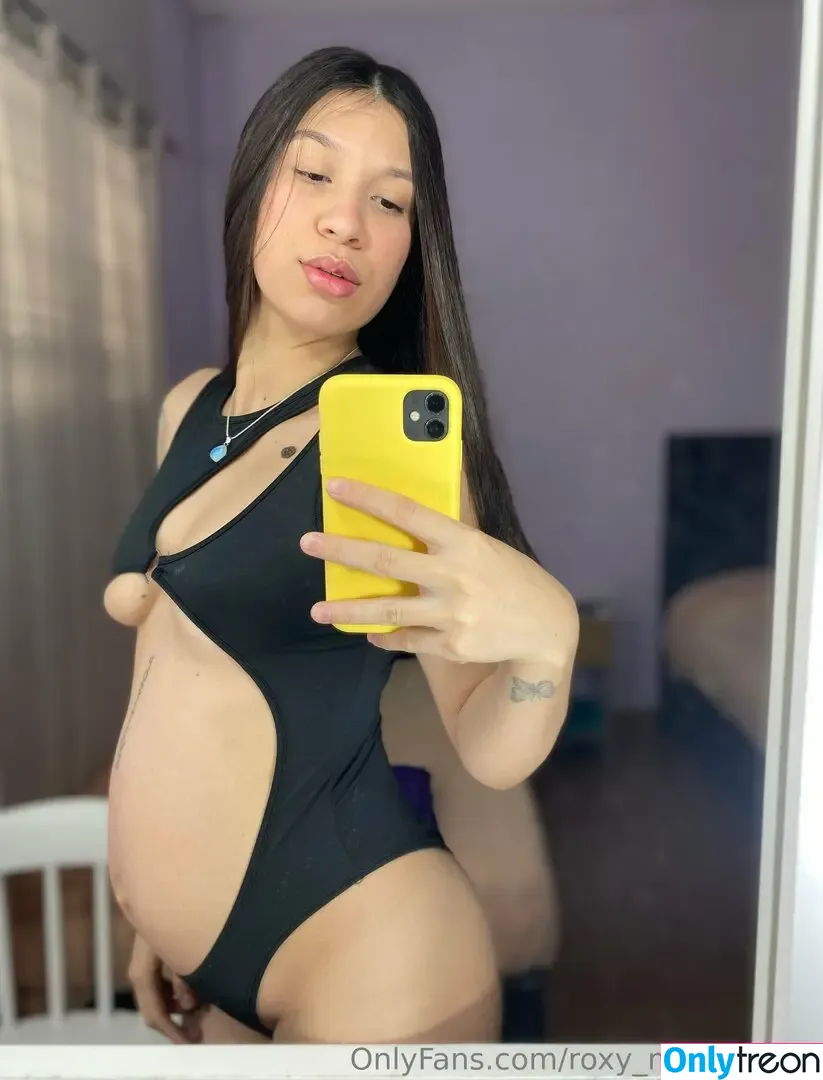 roxy_mommyhot nude photo #0036 (roxy_mommyhot)