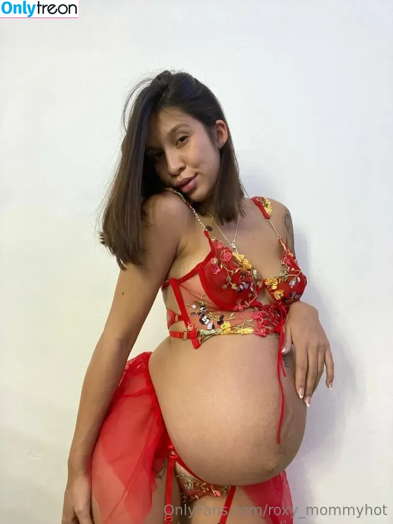 roxy_mommyhot nude photo #0075 (roxy_mommyhot)