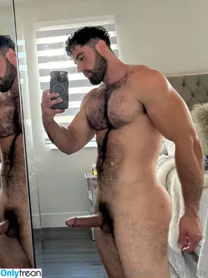 roy3te / roy3tev2 nude photo #0020