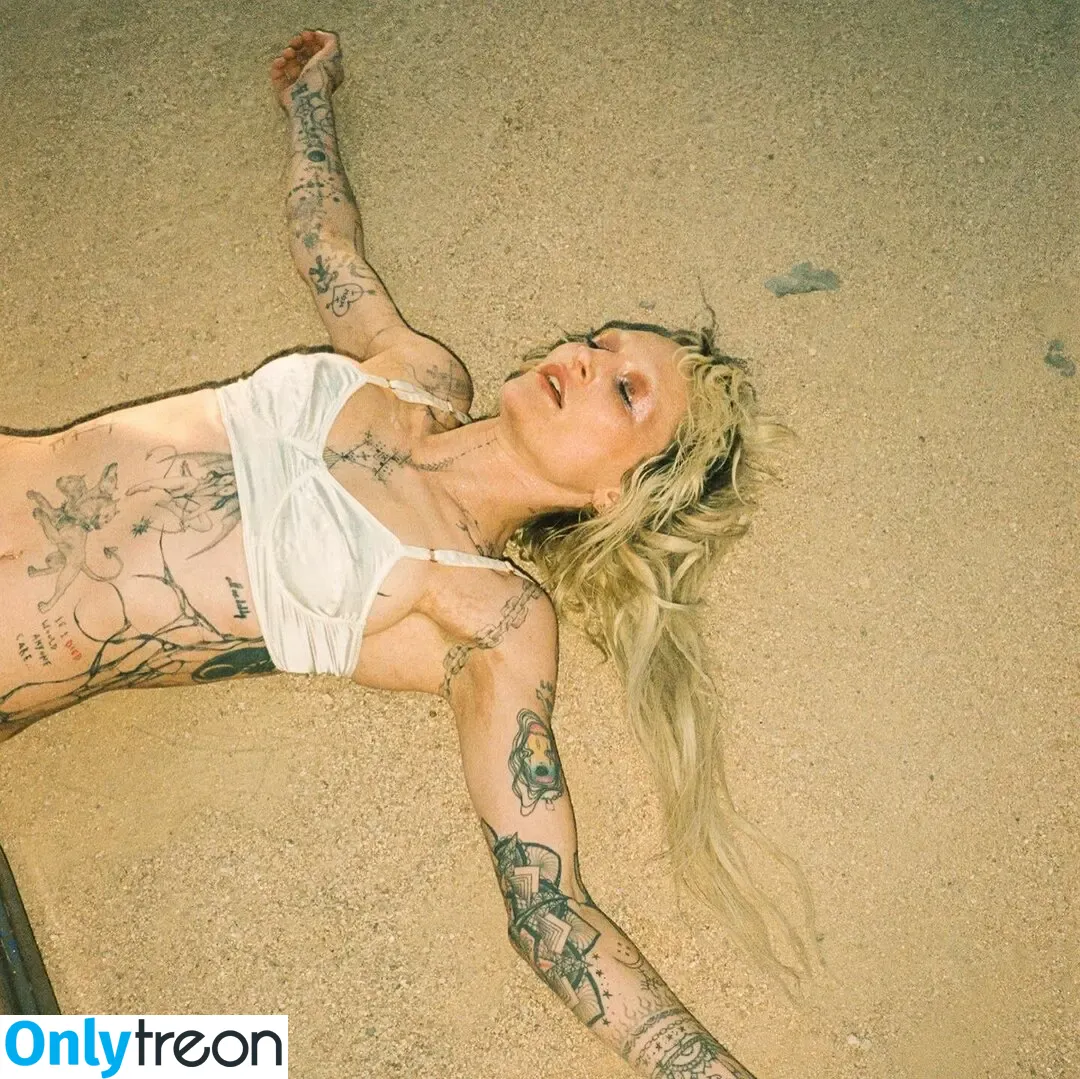 Royal & The Serpent nude photo #0010 (royalandtheserpent)