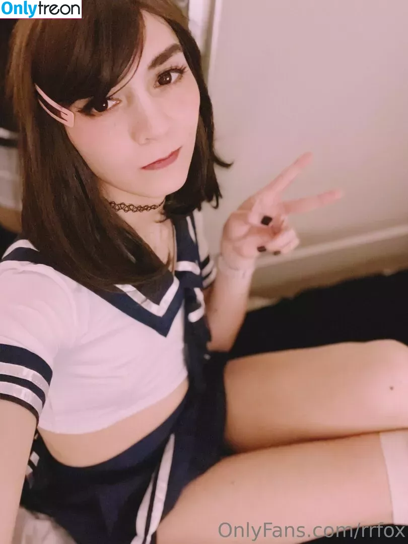 rrfox nude photo #0049 (rrfox)