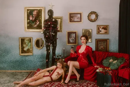 rubbobject_doll / fetishour_plus фото голая #0006