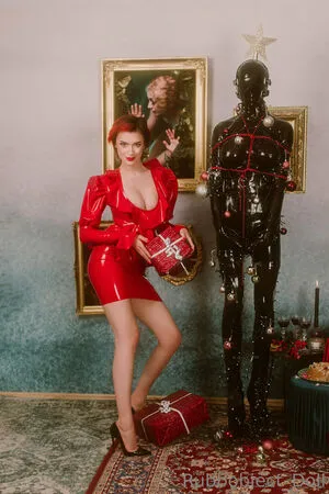 rubbobject_doll / fetishour_plus фото голая #0010