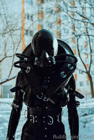rubbobject_doll / fetishour_plus фото голая #0032