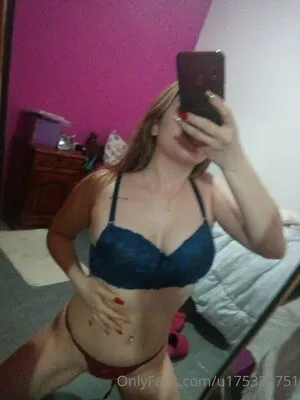 rubiacaliente29 / user6983739353837 nude photo #0011