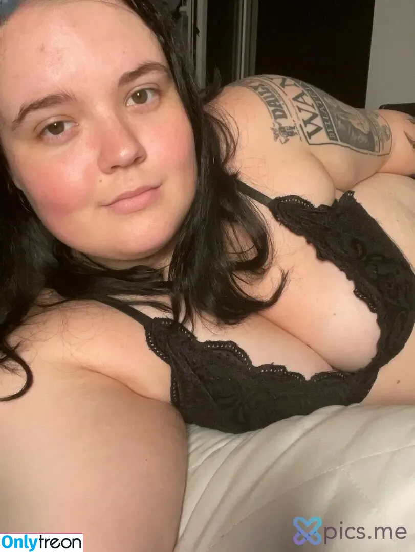 Ruby Parker голая photo #0002 (rubypaker / xorubyparker)