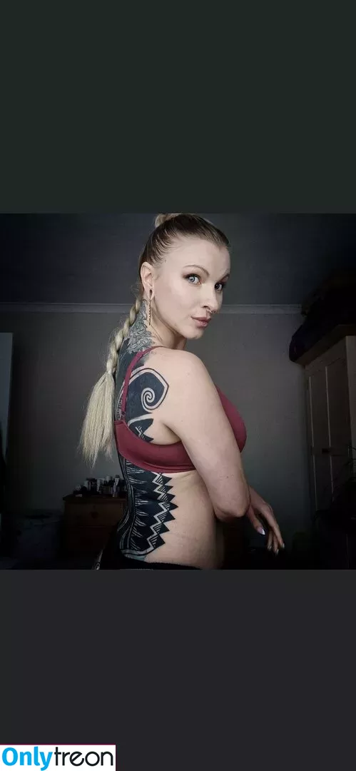 Ruby True Asmr голая photo #0001 (Shield Maiden / shield_maiden / shield_maidenn)