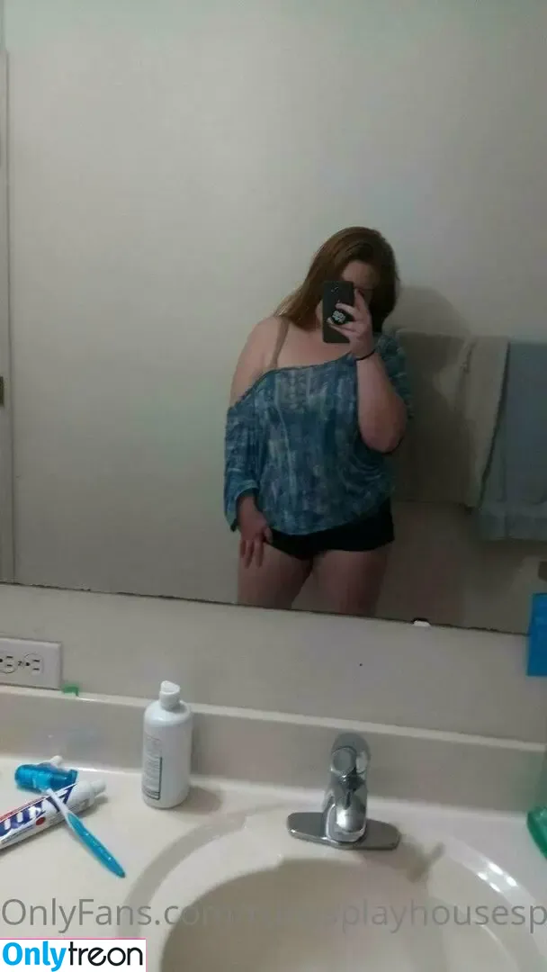 rubysplayhousespaid nude photo #0002 (ruby_house188)