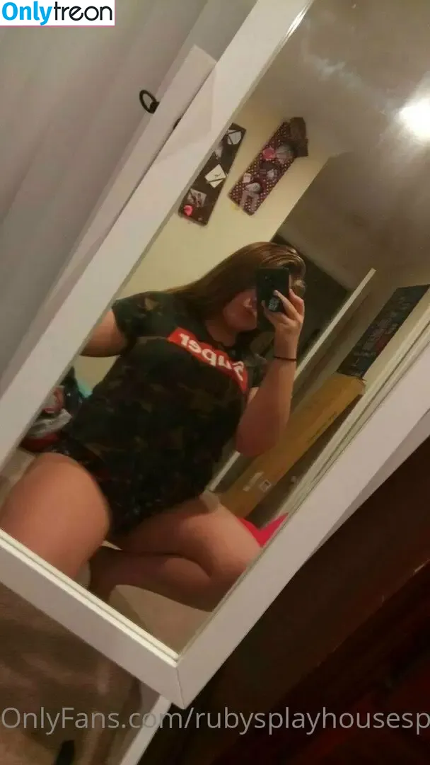 rubysplayhousespaid nude photo #0003 (ruby_house188)