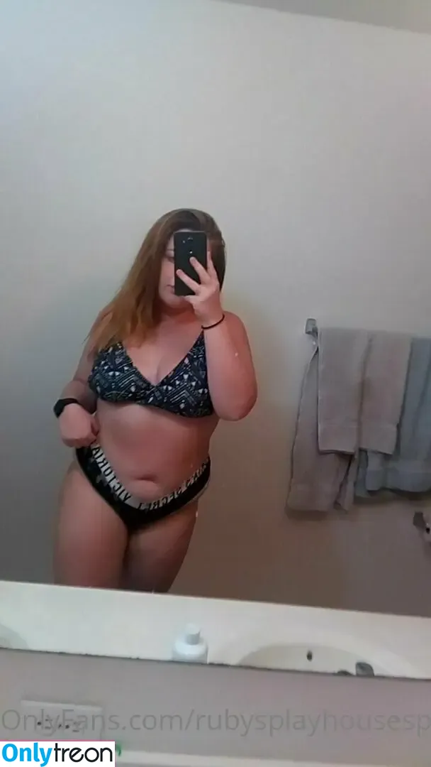 rubysplayhousespaid nude photo #0013 (ruby_house188)