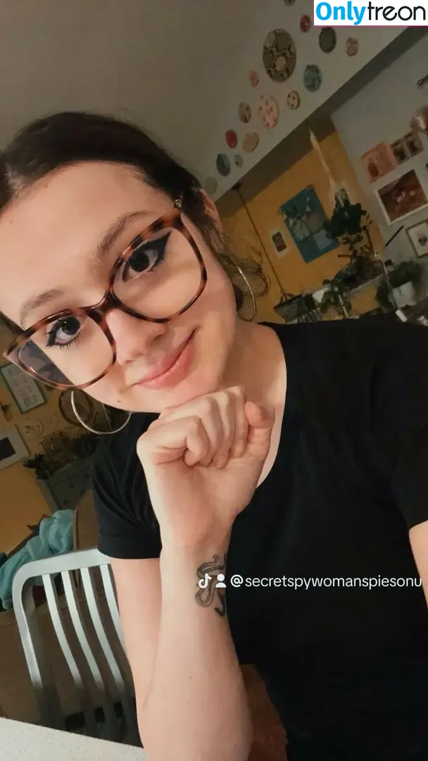 rubyvstiktok nude photo #0002 (redsruby666 / rubyvstheworld)