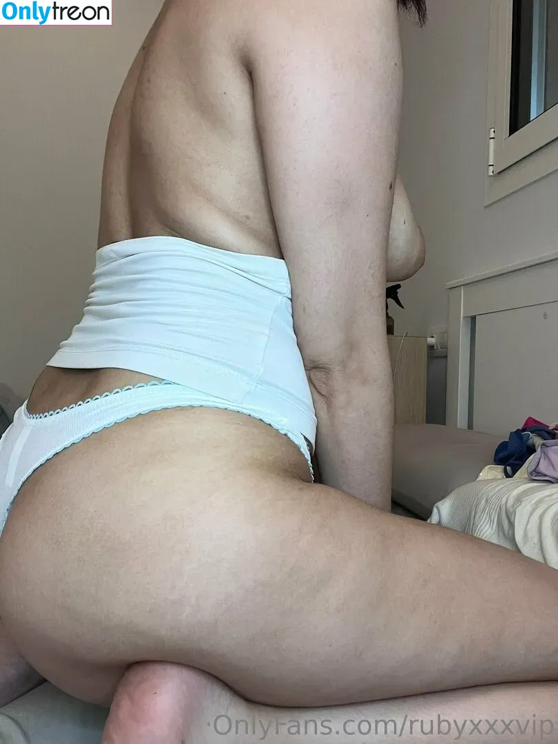 rubyxxxvip nude photo #0046 (rubyxreid)