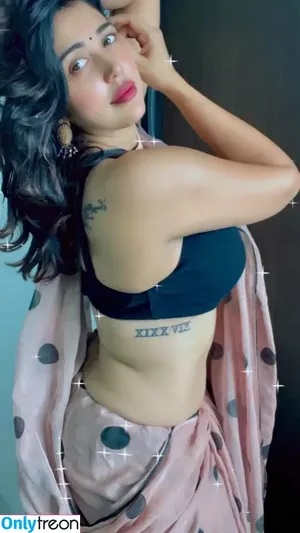 Ruchiraj / roweinawitch / ruchirajofficial nude photo #0015