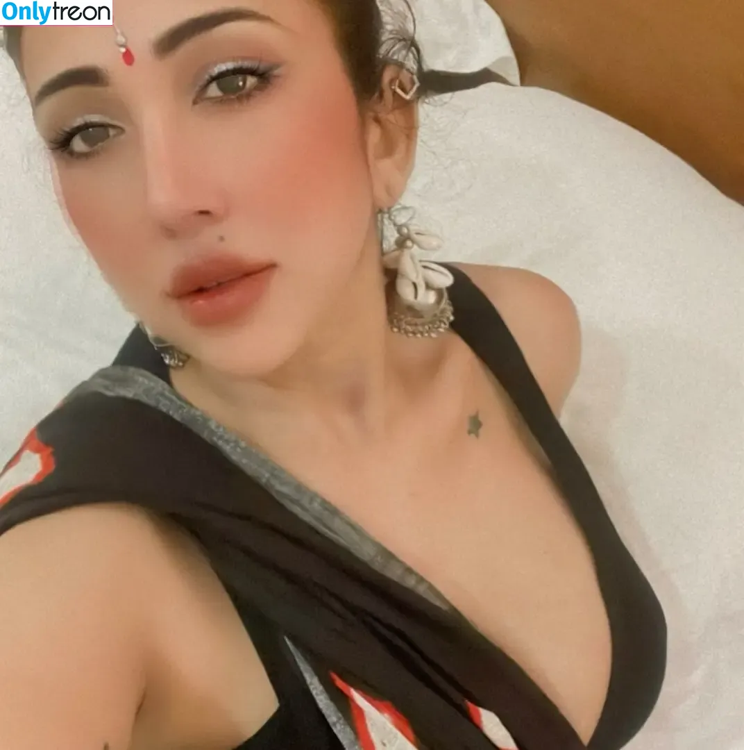 Ruchiraj nude photo #0044 (roweinawitch / ruchirajofficial)