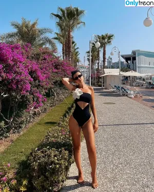 Rudina Dembacaj / rudinadembacaj nude photo #0122