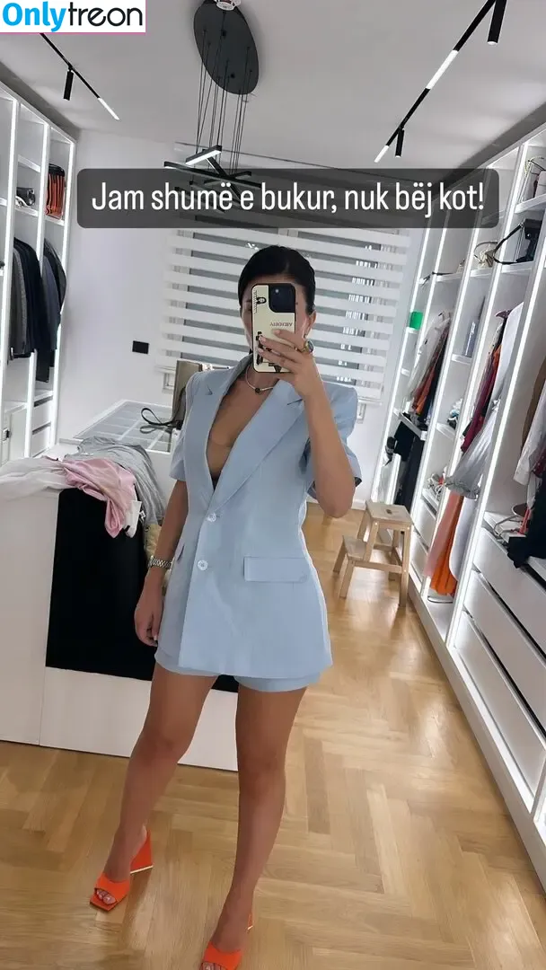 Rudina Dembacaj голая photo #0017 (rudinadembacaj)