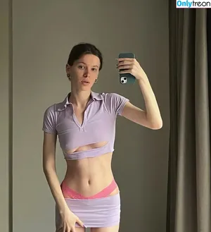  nude photo #0005