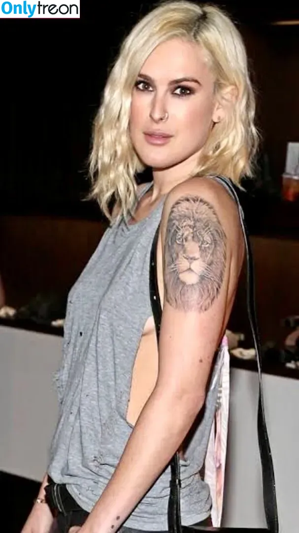 Rumer Willis голая photo #0080 (RumerWillis / therue)