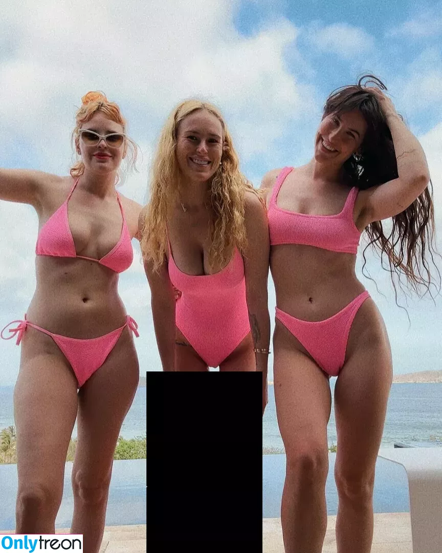 Rumer Willis голая photo #0223 (RumerWillis / therue)