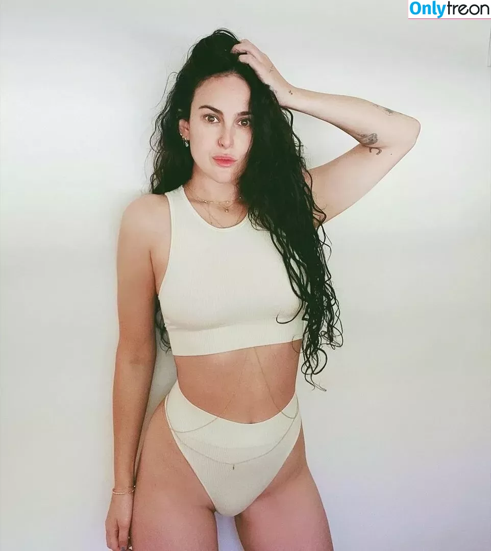 Rumer Willis голая photo #0240 (RumerWillis / therue)