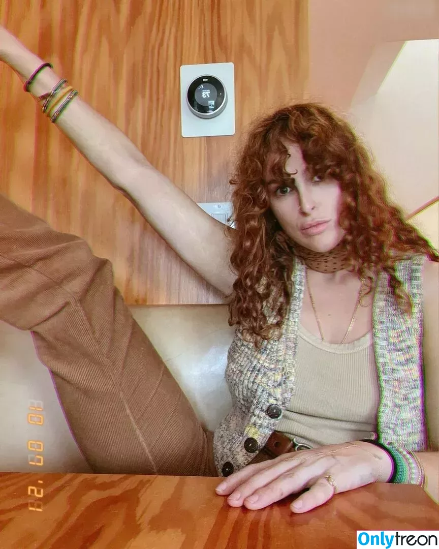 Rumer Willis голая photo #0323 (RumerWillis / therue)