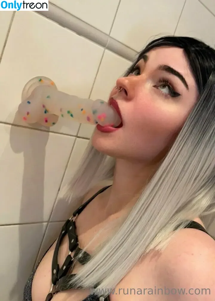 Runa Rainbow nude photo #0003 (Rainbow Juice / _runarainbow / runarainbow)