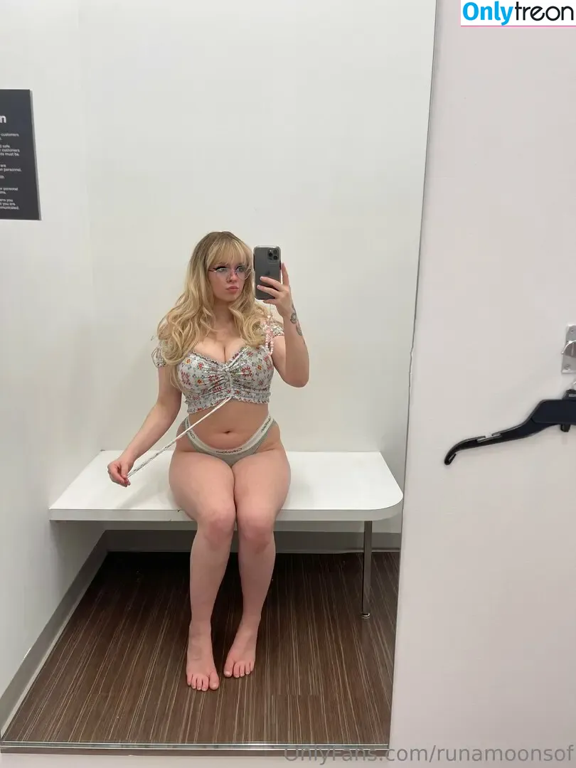 runamoonsof nude photo #0012 (runamoonsx)