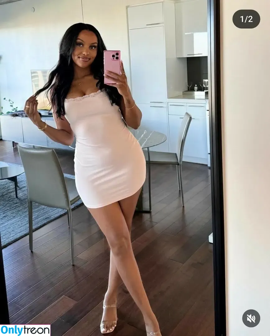 Ruth B. nude photo #0007 (itsruthb)