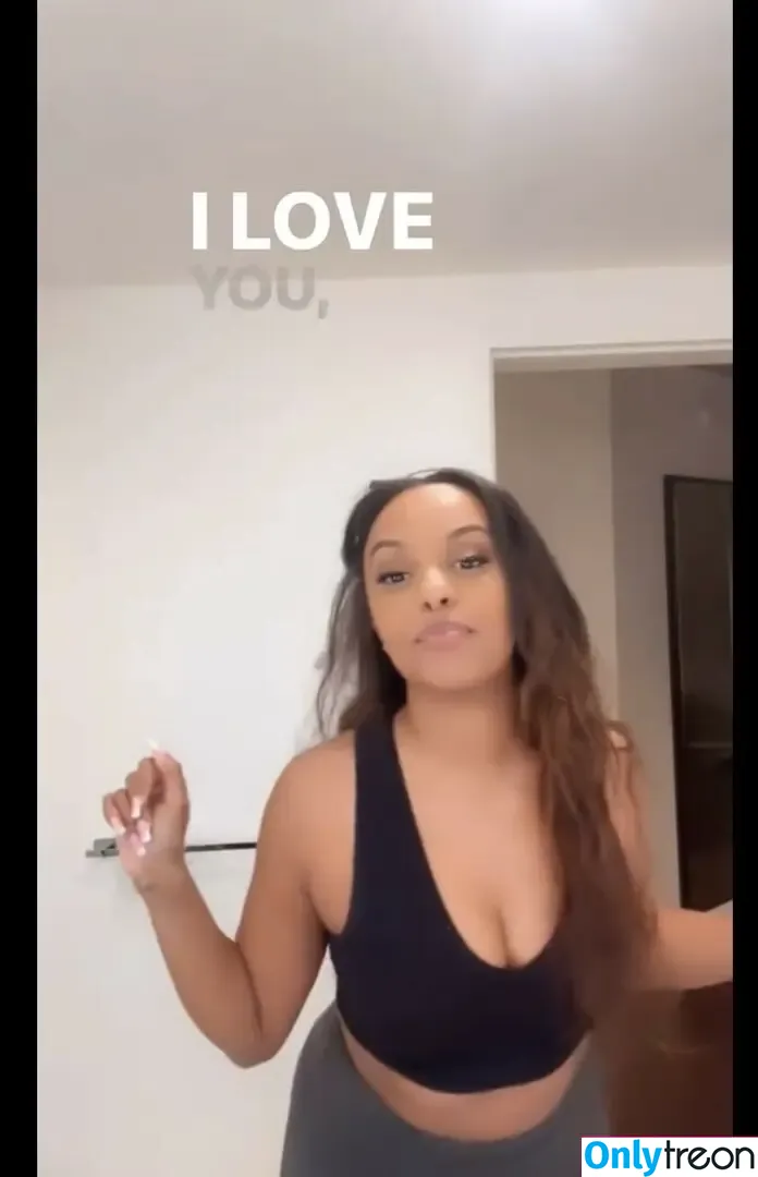 Ruth B. nude photo #0010 (itsruthb)
