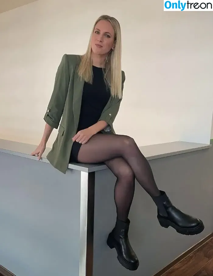 Ruth Hofmann голая photo #0089 (_ruth_hofmann)