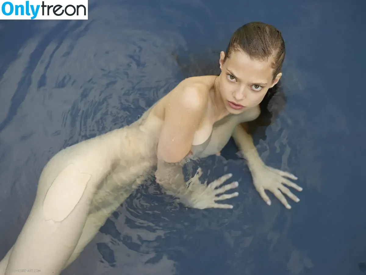 Ryonen nude photo #0011 (Jennifer sullins / ryonenrosie / ryyien)