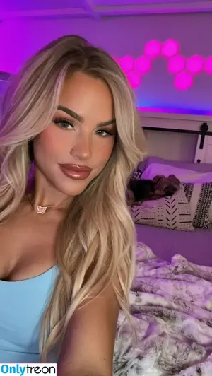 ryyleighx3 / ryyleigh nude photo #0002